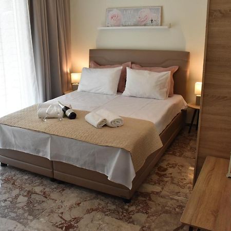 Апартаменты Chrysafenia & Leandros Downtown Кавала Экстерьер фото